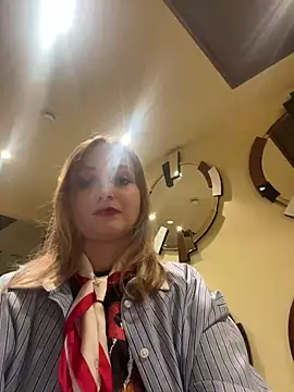 LadyTatiana Madam online show from 11/08/25, 06:18