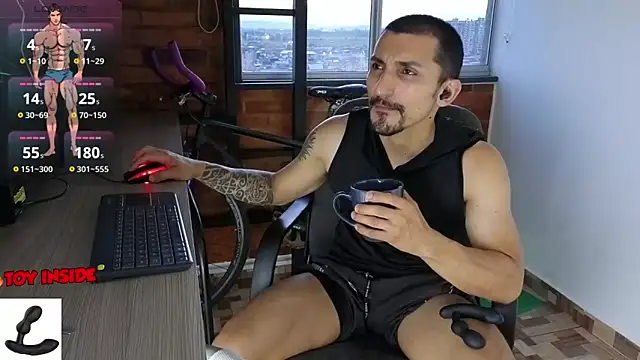 Marck Muscle online show from 09/24/25, 10:57