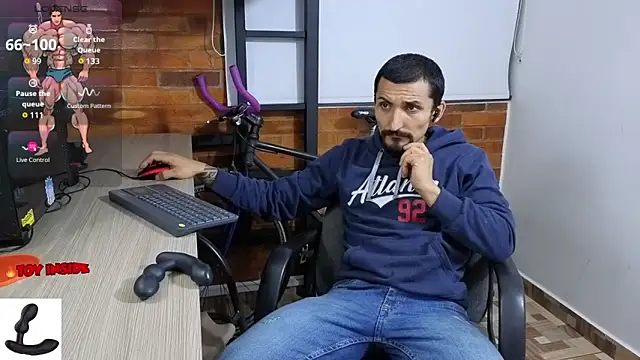 Marck Muscle online show from 10/26/25, 03:23