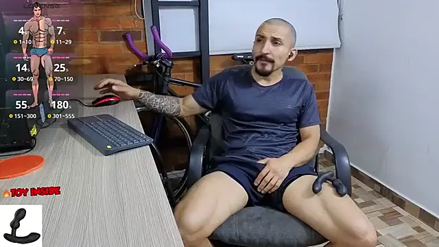 Marck Muscle online show from 10/28/25, 01:31