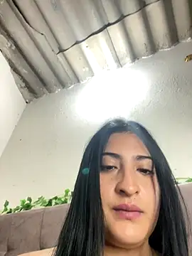 alondra darling online show from 10/25/25, 05:19