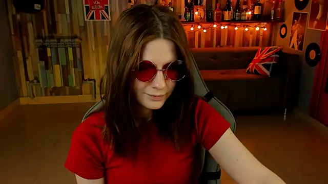 Snapshot of AliceRisinka chatting on 03/08/25, 11:16 AliceRisinka online show from 03/08/25, 11:16