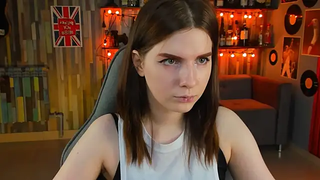 Snapshot of AliceRisinka chatting on 03/22/25, 11:11 AliceRisinka online show from 03/22/25, 11:11