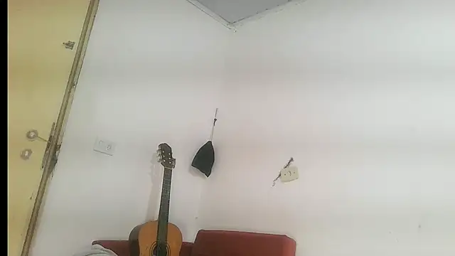 UncutToyBoy23cm online show from 11/07/25, 03:01