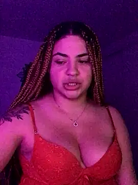 Snapshot of MelSaunders chatting on 12/07/24, 05:48 MelSaunders online show from 12/07/24, 05:48