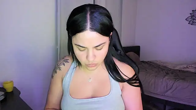 Snapshot of MelSaunders chatting on 01/27/25, 05:25 MelSaunders online show from 01/27/25, 05:25