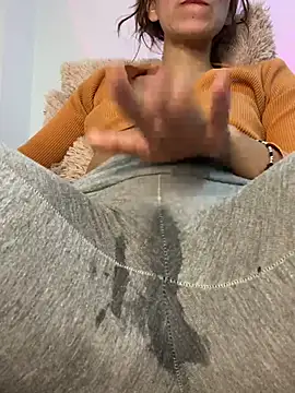 Snapshot of My-Nicky chatting on 02/26/25, 01:11 My-Nicky online show from 02/26/25, 01:11