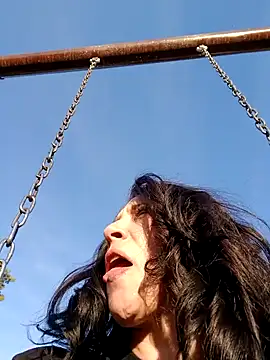 gorgeous11 online show from 02/18/25, 12:26