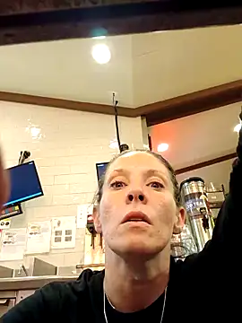 gorgeous11 online show from 03/18/25, 08:58