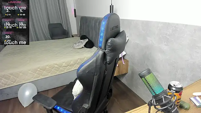 MCfly 11 online show from 02/25/26, 08:29