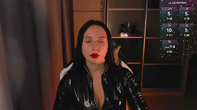 Christy Calypso online show from 02/25/25, 07:03