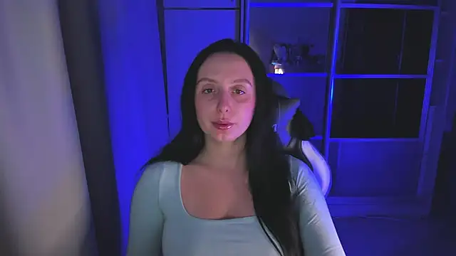 Christy Calypso online show from 12/22/25, 04:59