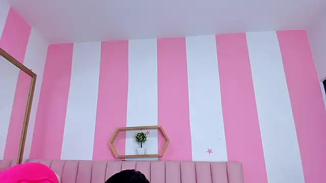 ISABELLA 020 online show from 02/02/26, 12:26