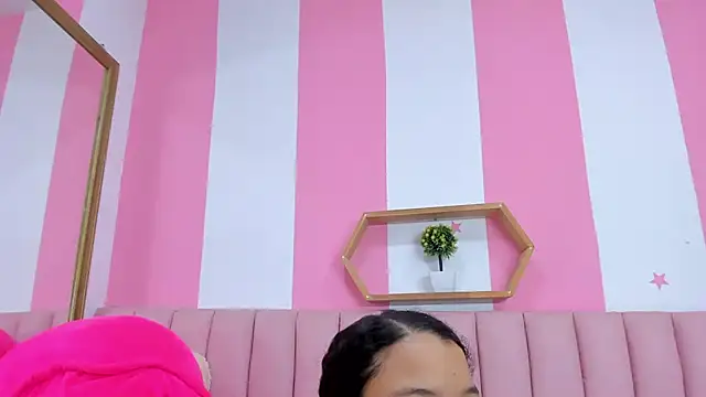 ISABELLA 020 online show from 02/24/26, 01:53