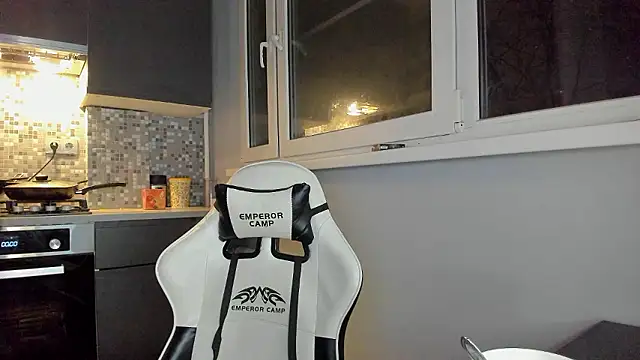  torfin  online show from 12/09/24, 12:23