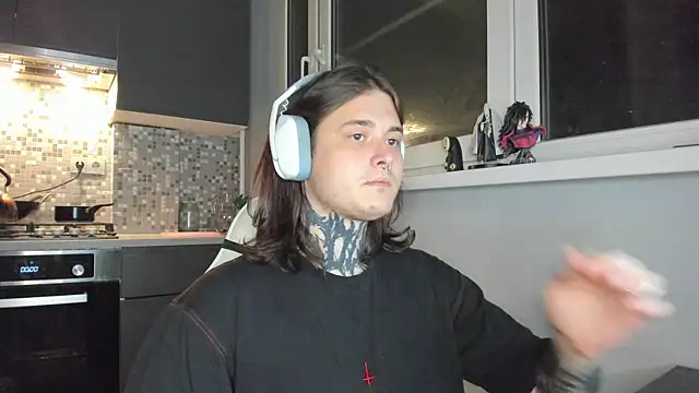  torfin  online show from 03/04/25, 12:29