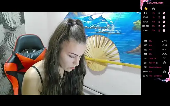 Snapshot of Catbaby32 chatting on 11/06/25, 09:37 Catbaby32 online show from 11/06/25, 09:37