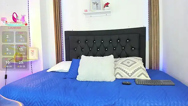 coralsmith11 online show from 03/23/26, 07:29