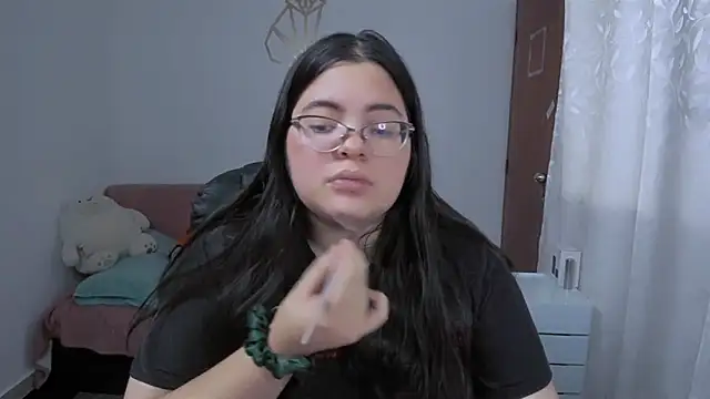 Aria Fullbuster online show from 11/25/25, 09:04