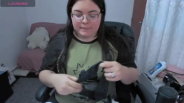 Aria Fullbuster online show from 03/21/26, 10:24