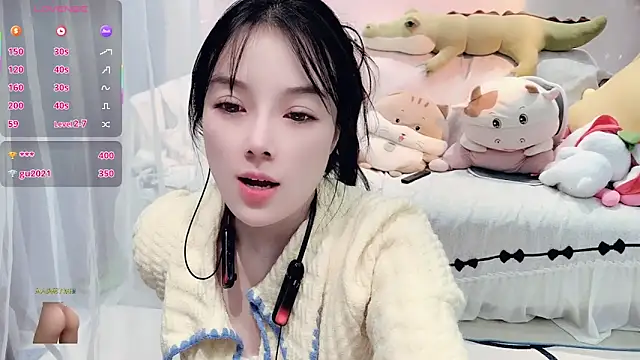 AKiKi711 online show from 12/01/25, 04:34