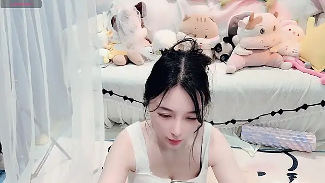 AKiKi711 online show from 02/28/26, 04:57