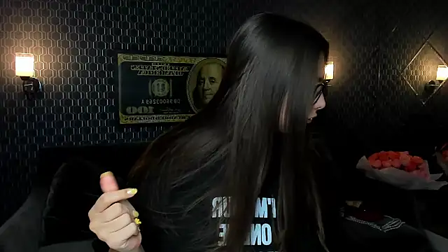 Snapshot of _extraterrestrial_ chatting on 10/02/25, 06:37  extraterrestrial  online show from 10/02/25, 06:37