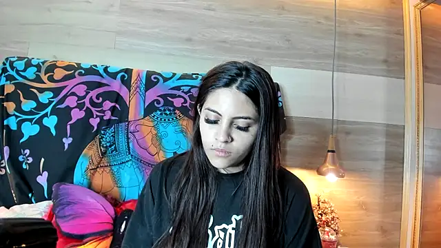 Cori Paige online show from 11/22/25, 04:11