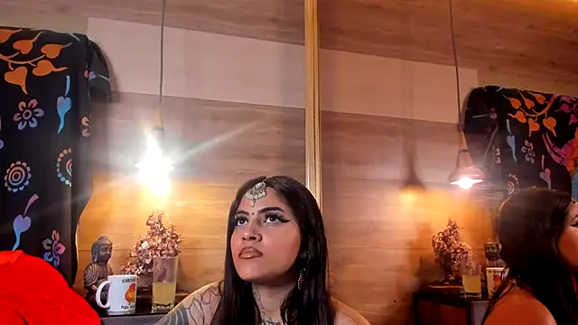 Cori Paige online show from 12/19/25, 11:45