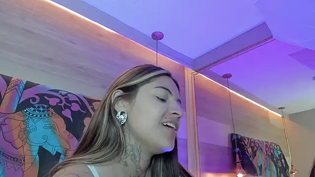Cori Paige online show from 05/14/26, 04:08