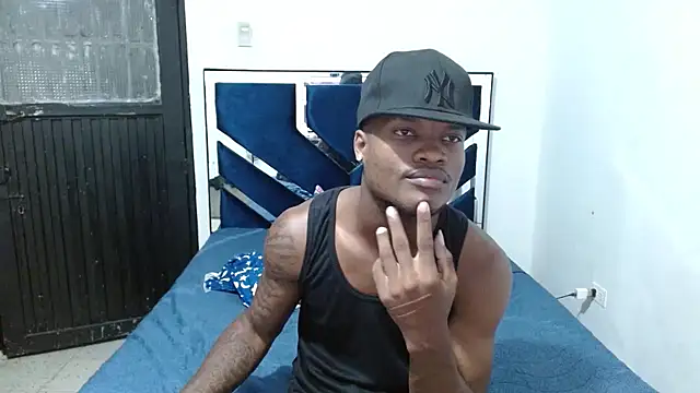 Snapshot of MiguelAngelxl chatting on 09/11/25, 12:55 MiguelAngelxl online show from 09/11/25, 12:55