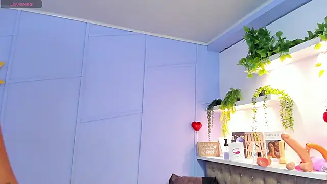 Georgina-coule online show from 03/12/25, 06:22