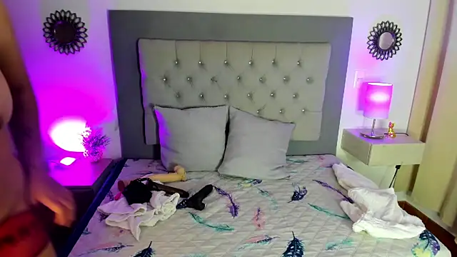 Kylie2211 online show from 01/19/25, 02:57