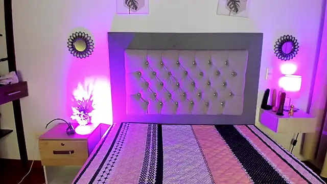 Kylie2211 online show from 01/27/25, 02:53