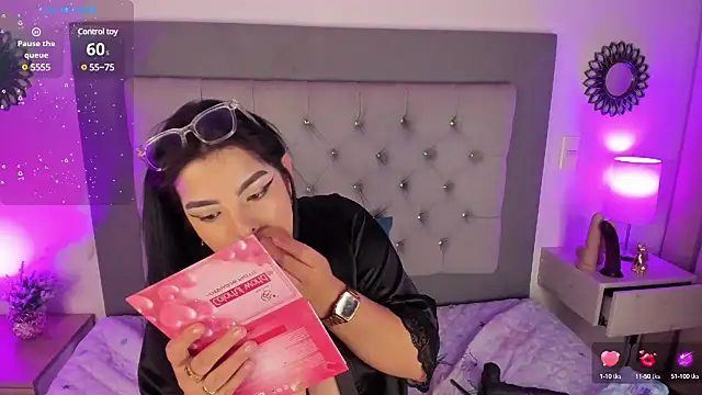 Kylie2211 online show from 02/14/25, 08:10