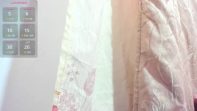 Kylie2211 online show from 12/18/25, 03:51