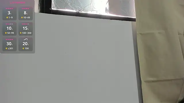 Kylie2211 online show from 04/13/26, 08:03