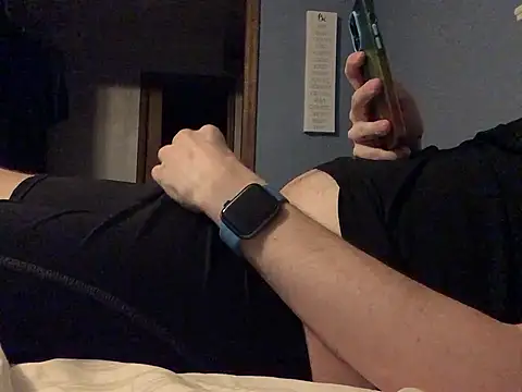 Snapshot of Hebrewhammers42 chatting on 02/27/25, 02:32 Hebrewhammers42 online show from 02/27/25, 02:32