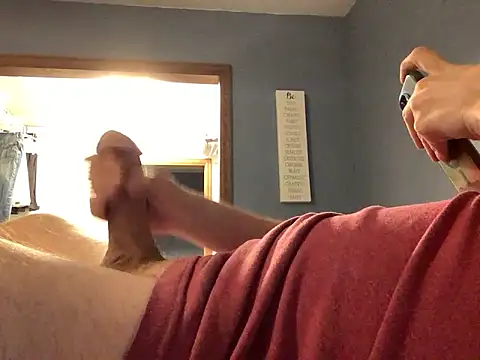 Snapshot of Hebrewhammers42 chatting on 03/12/25, 05:57 Hebrewhammers42 online show from 03/12/25, 05:57