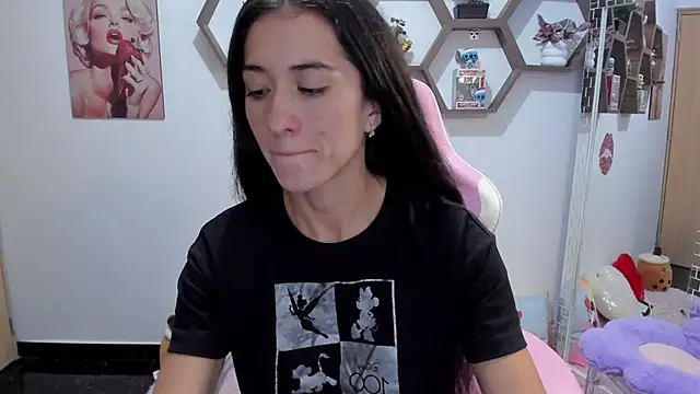 SharonSander online show from 03/23/25, 03:43