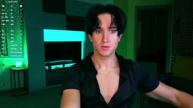 ChristianLevine  online show from 05/26/26, 10:39