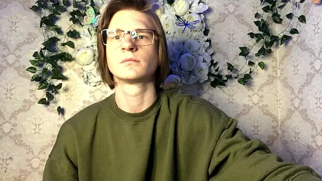 ArchiZuki69 online show from 03/18/26, 06:33