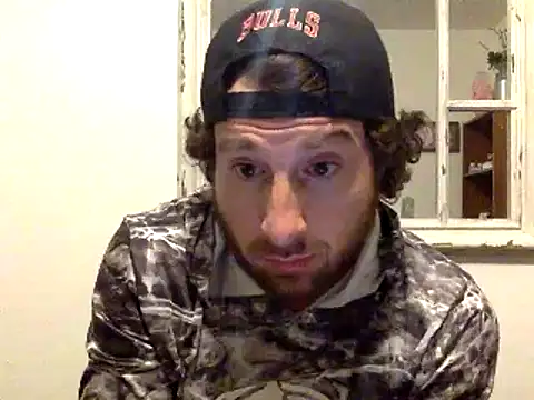 Snapshot of sirchubster chatting on 03/13/25, 04:38 sirchubster online show from 03/13/25, 04:38