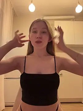 Eva Weyne online show from 02/18/26, 07:10