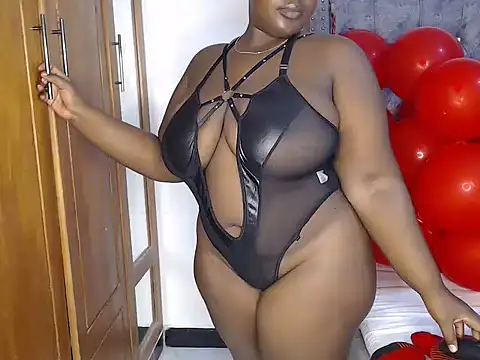 Snapshot of chococreamie chatting on 02/17/25, 09:08 chococreamie online show from 02/17/25, 09:08