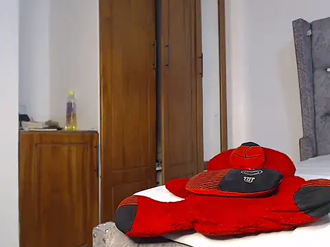 Snapshot of chococreamie chatting on 03/03/25, 09:15 chococreamie online show from 03/03/25, 09:15