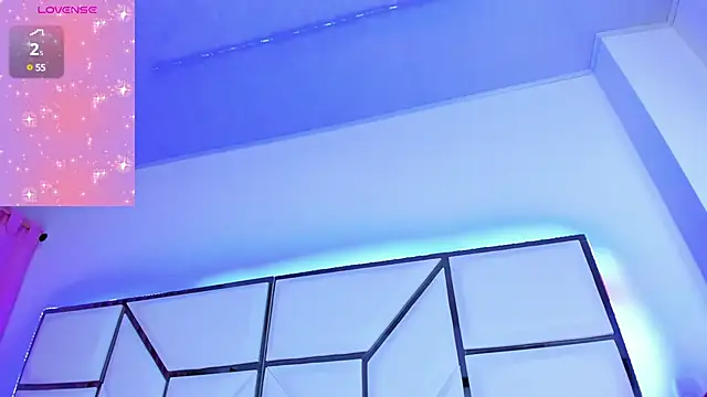 Snapshot of SarayRoyse chatting on 02/08/25, 07:16 SarayRoyse online show from 02/08/25, 07:16