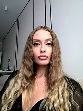 Snapshot of Sweet__Milly chatting on 09/12/25, 02:39 Sweet Milly online show from 09/12/25, 02:39