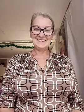 Snapshot of irinamaux chatting on 11/29/25, 10:46 irinamaux online show from 11/29/25, 10:46