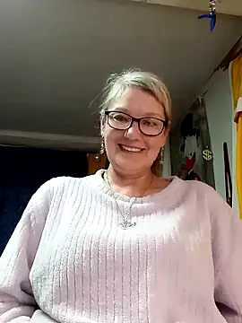 irinamaux online show from 05/29/26, 04:43